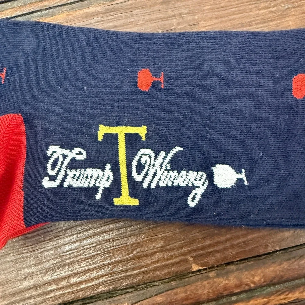 Trump Winery JL The Brand Navy Blue Pima Cotton Dress Socks Wine Glass Pattern